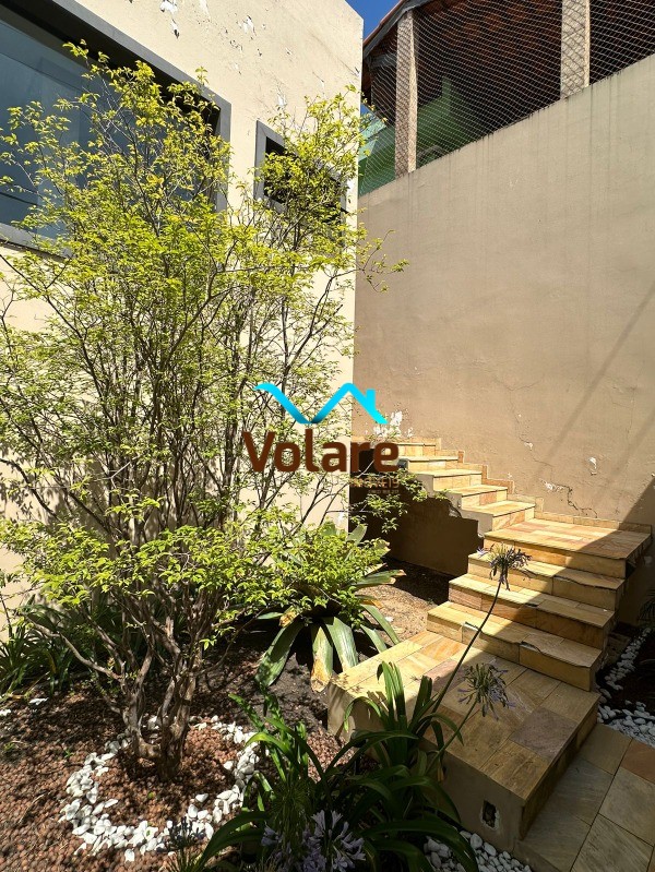 Casa, 3 quartos, 208 m² - Foto 35