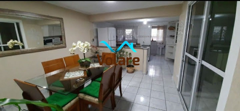 Casa, 3 quartos, 265 m² - Foto 2