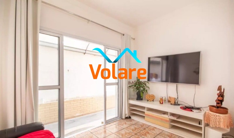 Casa, 6 quartos, 192 m² - Foto 1