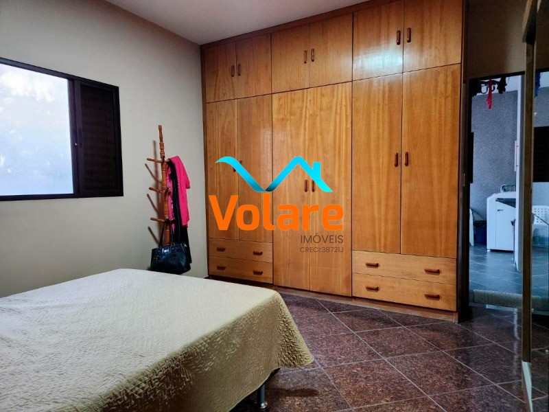 Casa, 4 quartos, 250 m² - Foto 13
