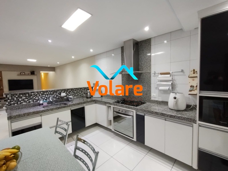 Casa, 3 quartos, 204 m² - Foto 4