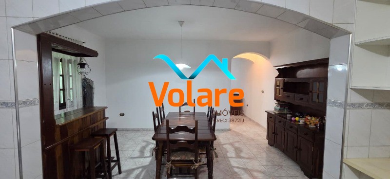 Casa, 3 quartos, 241 m² - Foto 3