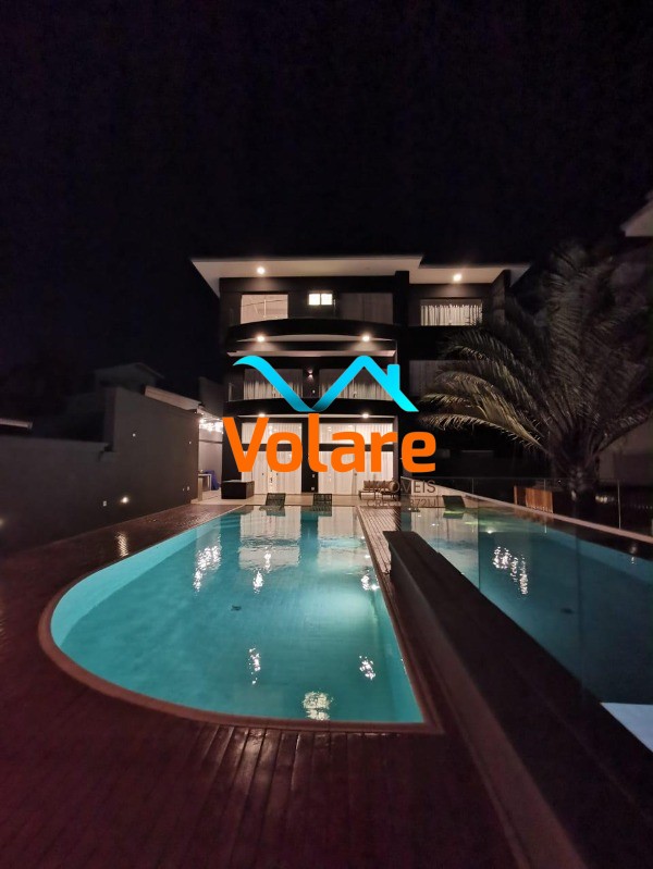 Casa, 4 quartos, 1500 m² - Foto 1