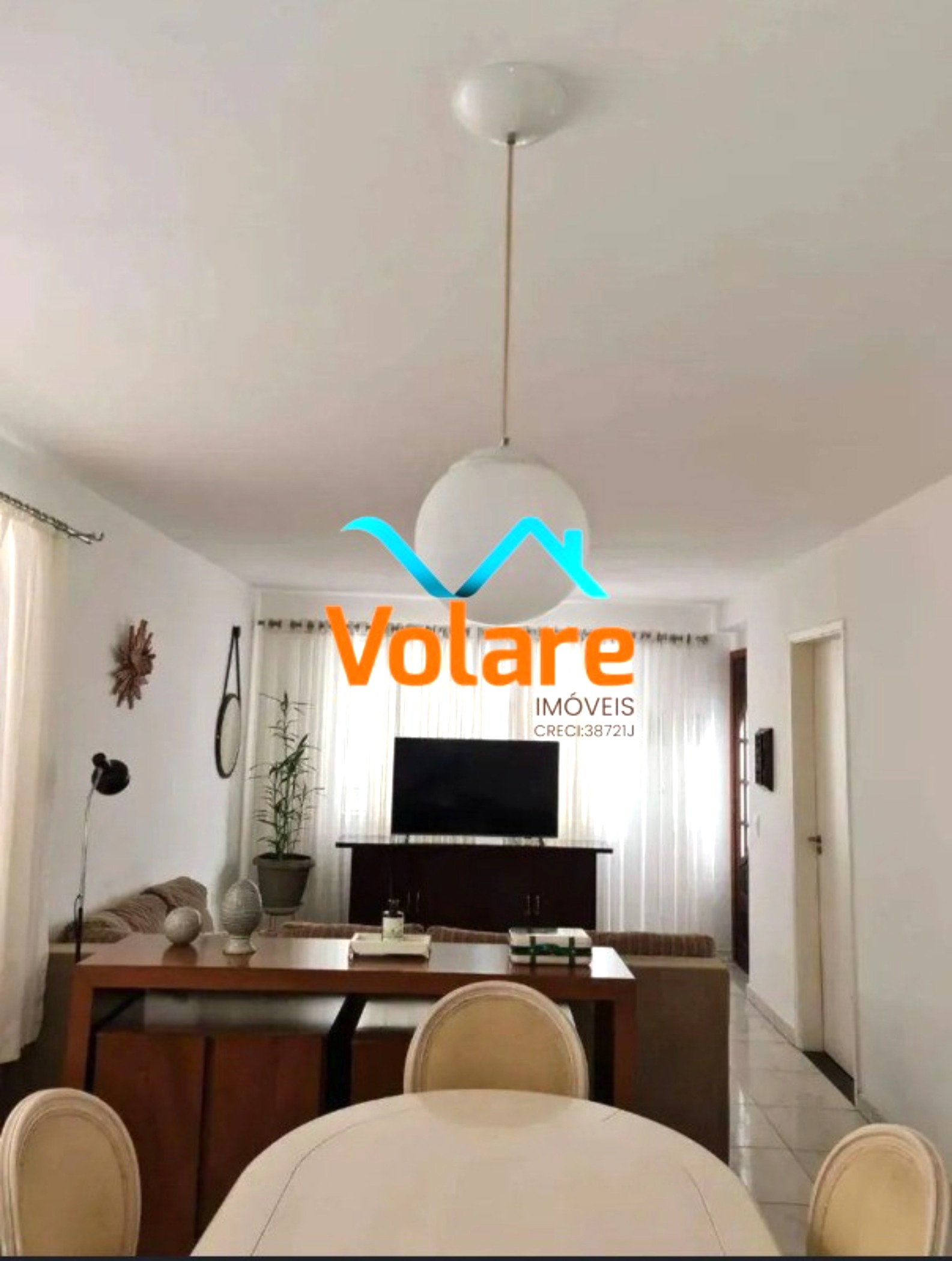 Casa, 5 quartos, 250 m² - Foto 1