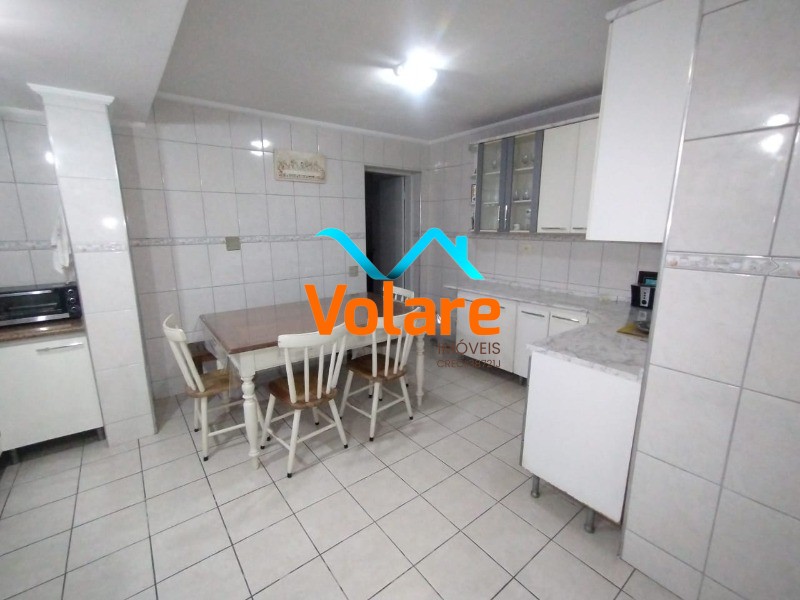 Casa, 3 quartos, 141 m² - Foto 2
