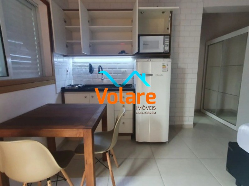Casa, 6 quartos, 147 m² - Foto 1