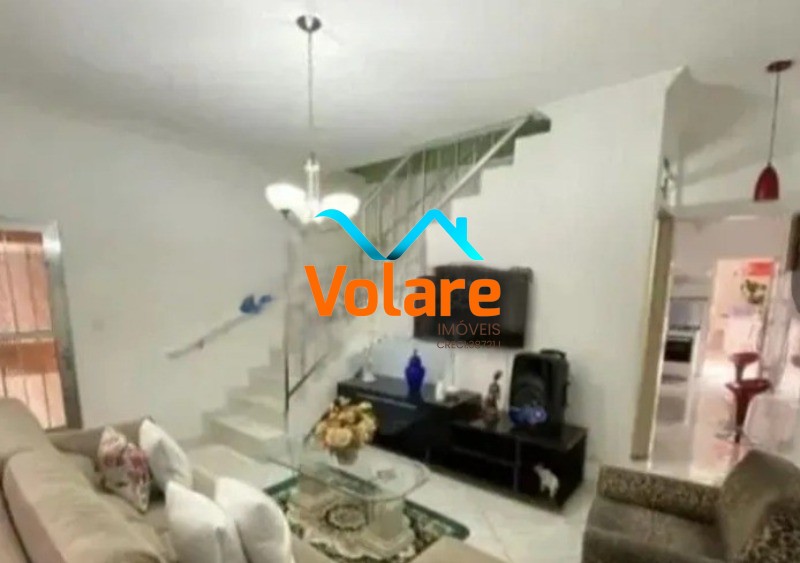 Casa, 3 quartos, 258 m² - Foto 1