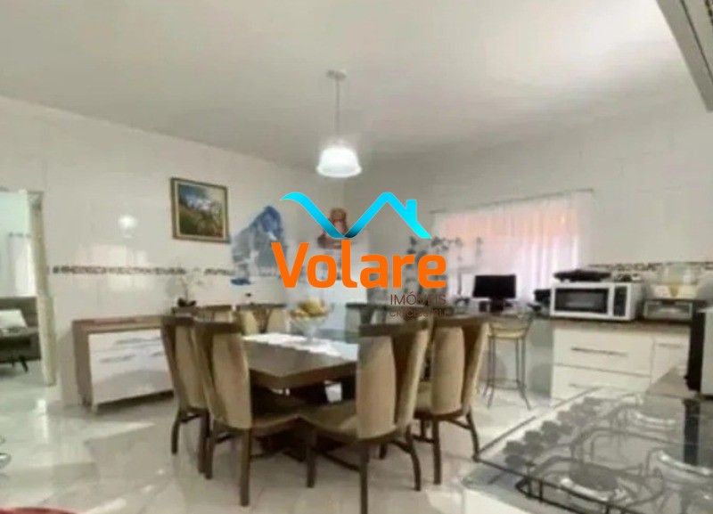 Casa, 3 quartos, 258 m² - Foto 2