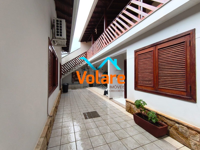 Casa, 4 quartos, 264 m² - Foto 30