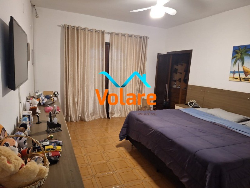 Casa, 3 quartos, 240 m² - Foto 2