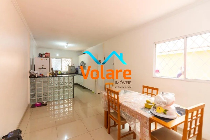 Casa, 4 quartos, 240 m² - Foto 4