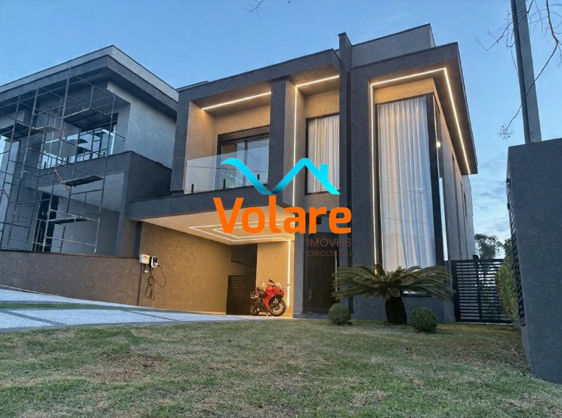Casa, 3 quartos, 240 m² - Foto 1