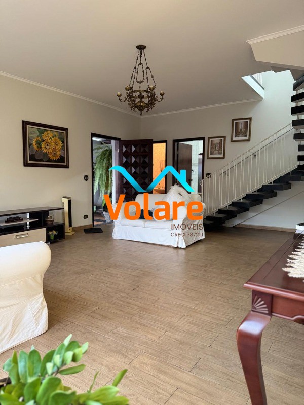 Casa, 3 quartos, 303 m² - Foto 2