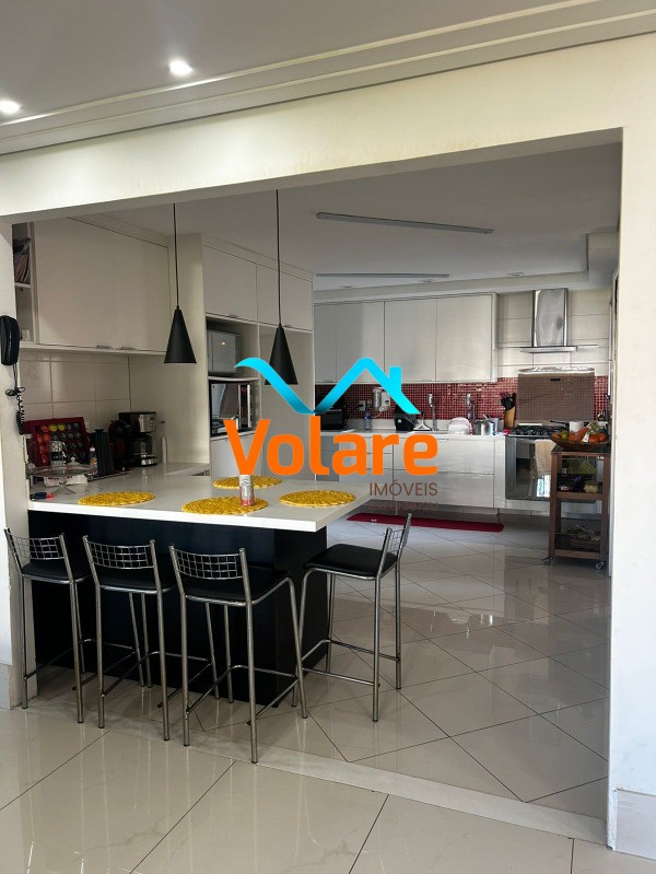 Apartamento, 3 quartos, 176 m² - Foto 1