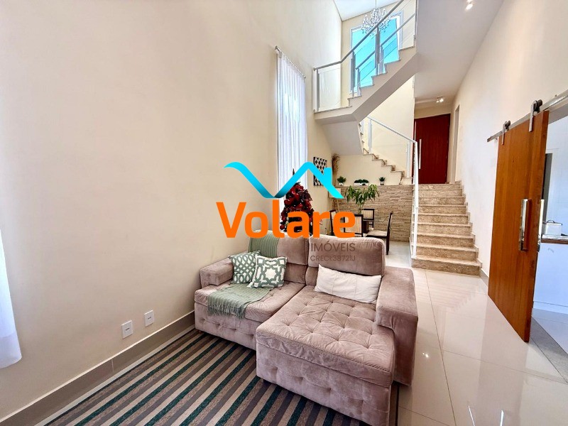 Casa, 4 quartos, 220 m² - Foto 1