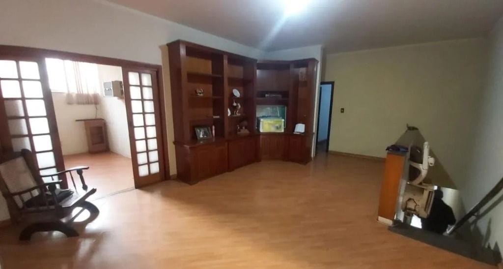 Casa, 4 quartos, 341 m² - Foto 2