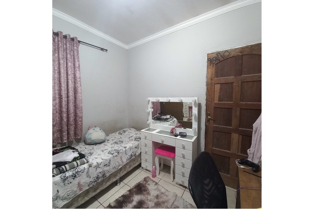 Casa, 4 quartos, 180 m² - Foto 4