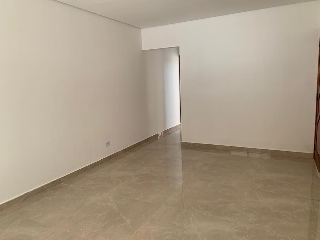 Casa, 4 quartos, 141 m² - Foto 1