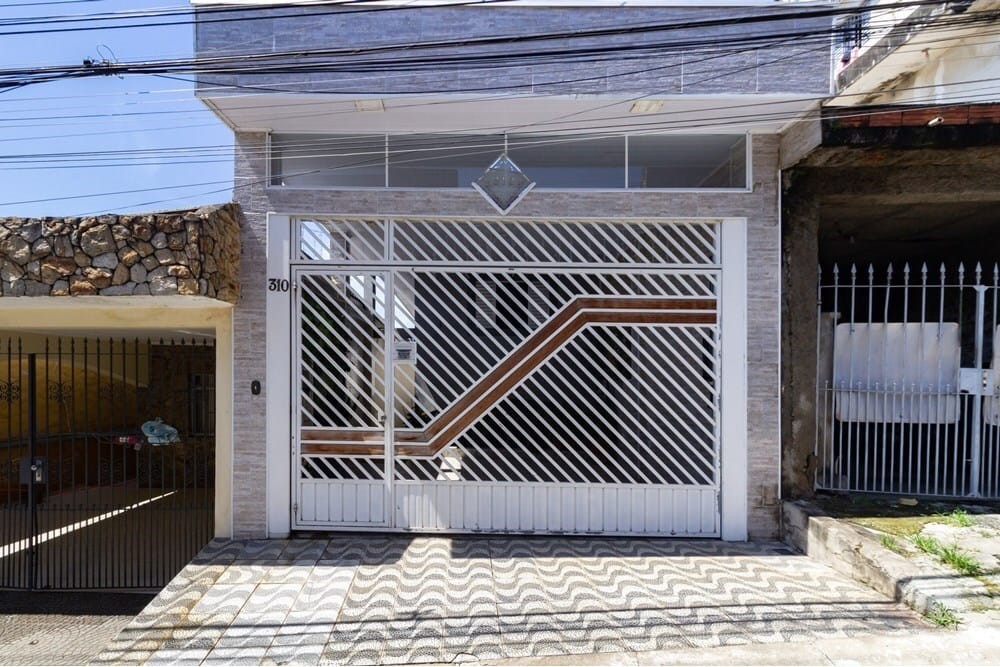 Casa, 4 quartos, 226 m² - Foto 2
