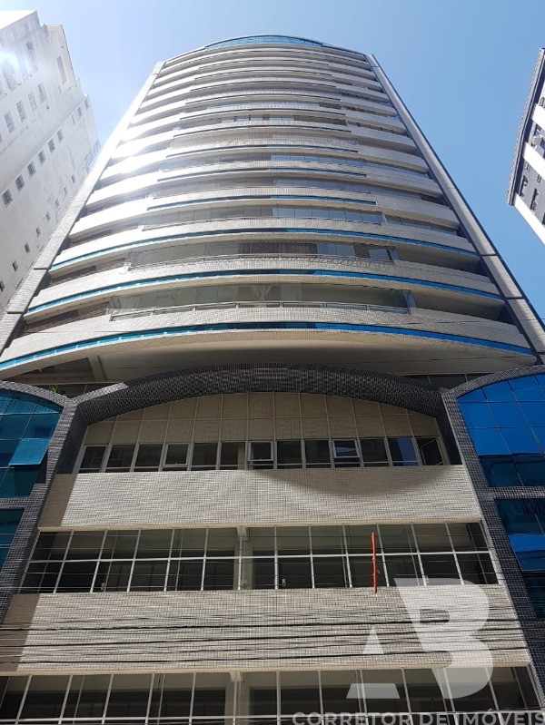 Apartamento, 3 quartos, 348 m² - Foto 1