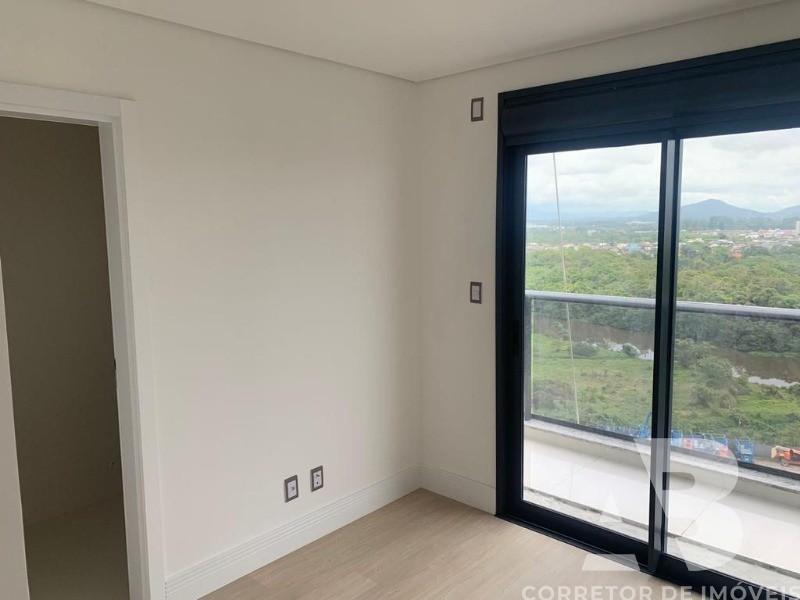 Apartamento à venda com 3 quartos, 80m² - Foto 2