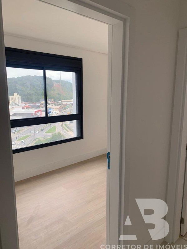 Apartamento à venda com 3 quartos, 80m² - Foto 8