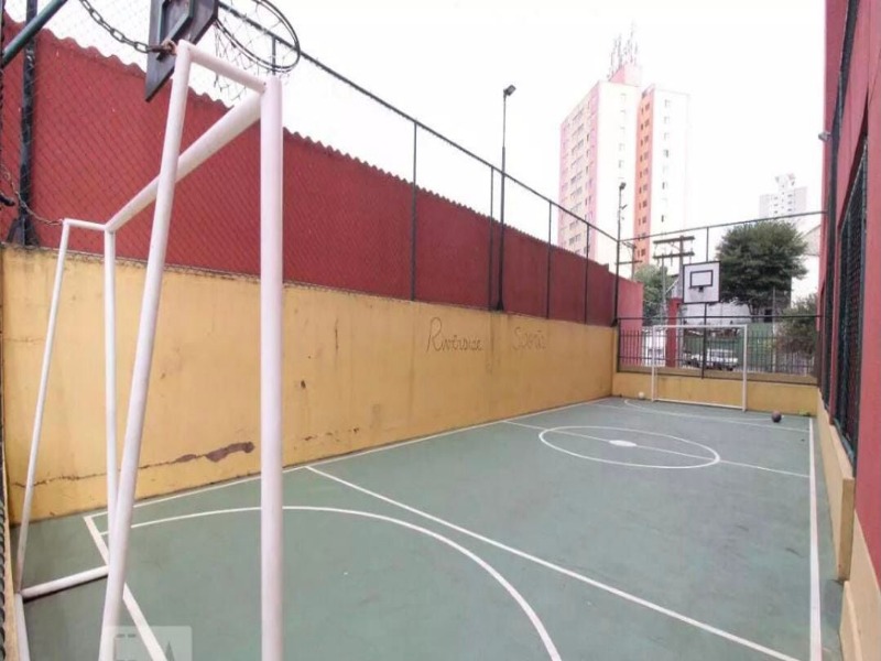 Apartamento à venda com 2 quartos, 60m² - Foto 33