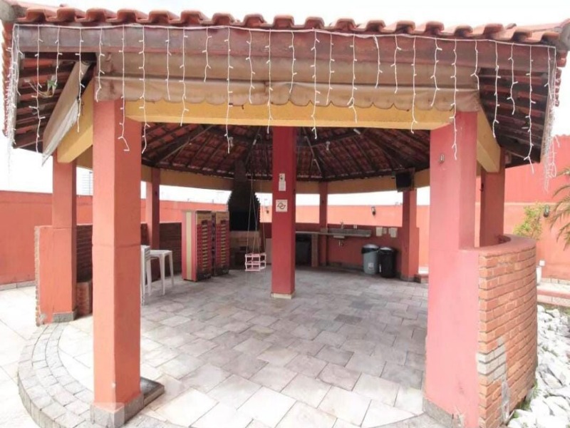 Apartamento à venda com 2 quartos, 60m² - Foto 22