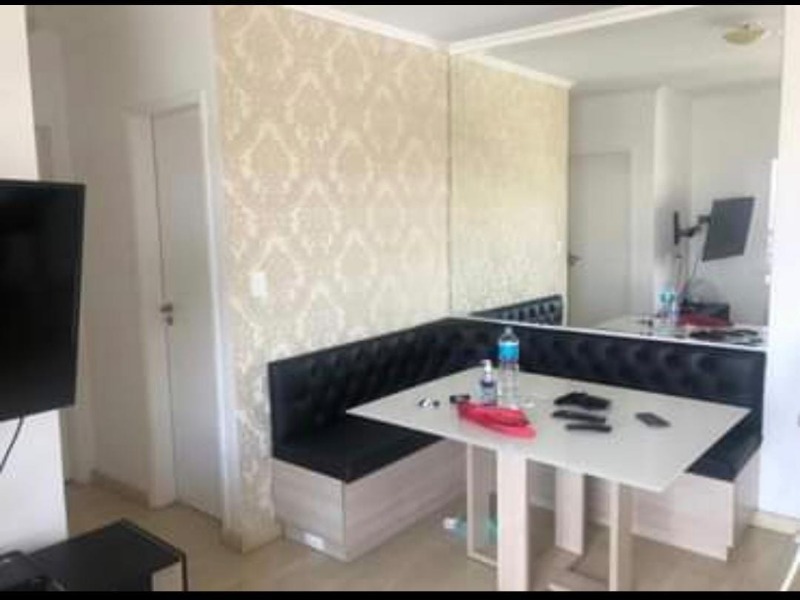 Apartamento à venda com 2 quartos, 60m² - Foto 2