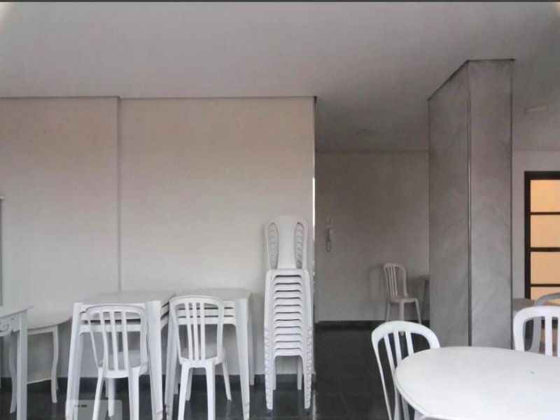Apartamento à venda com 2 quartos, 60m² - Foto 23