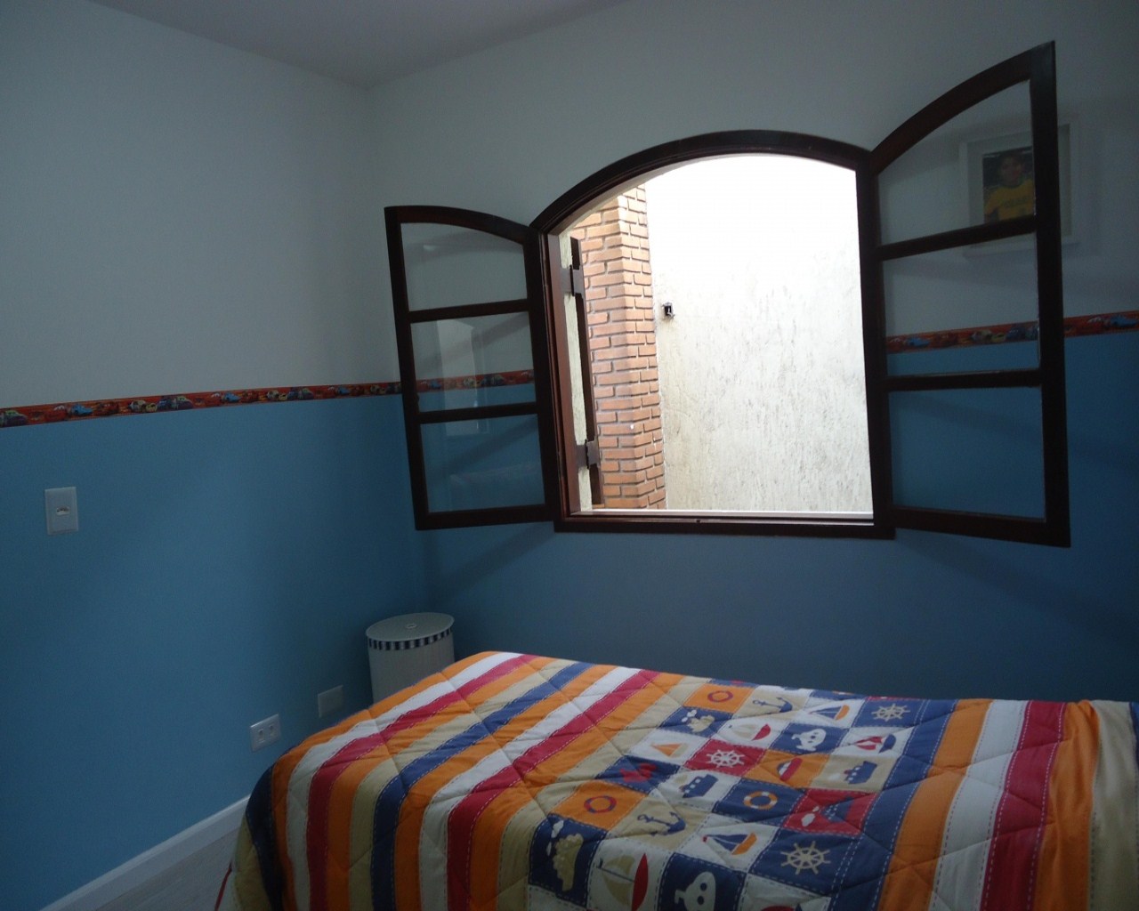 Casa, 5 quartos, 278 m² - Foto 1