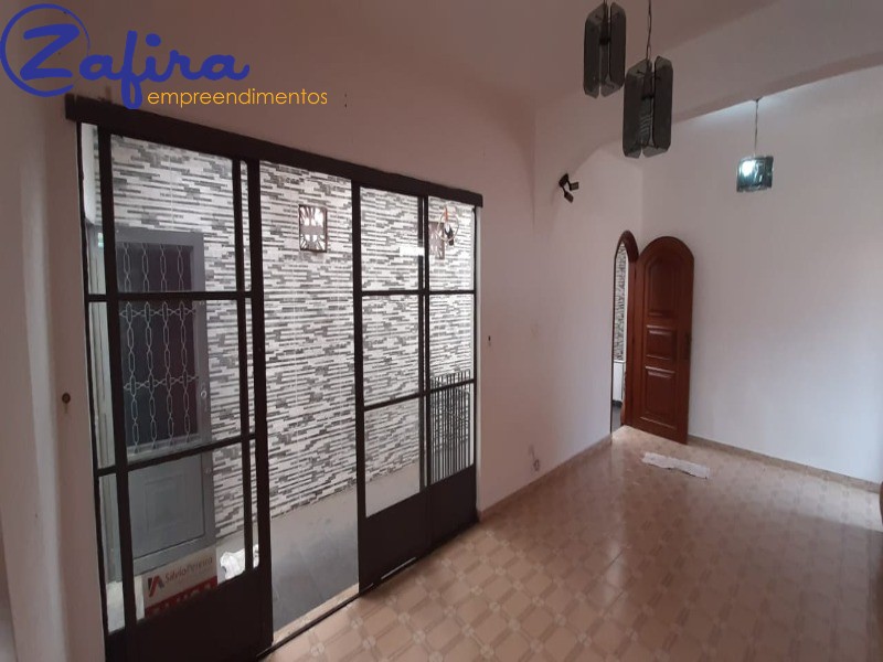 Casa, 4 quartos, 121 m² - Foto 1