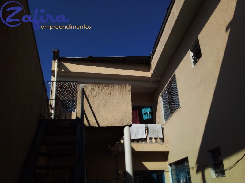 Casa, 4 quartos, 330 m² - Foto 2