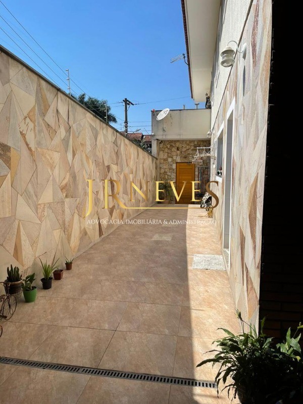 Casa, 3 quartos, 210 m² - Foto 14