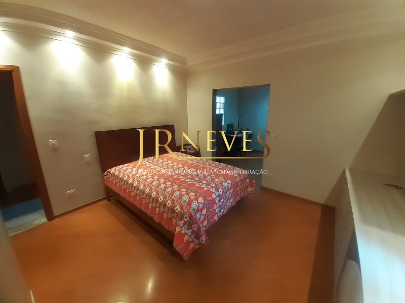 Casa, 4 quartos, 360 m² - Foto 31
