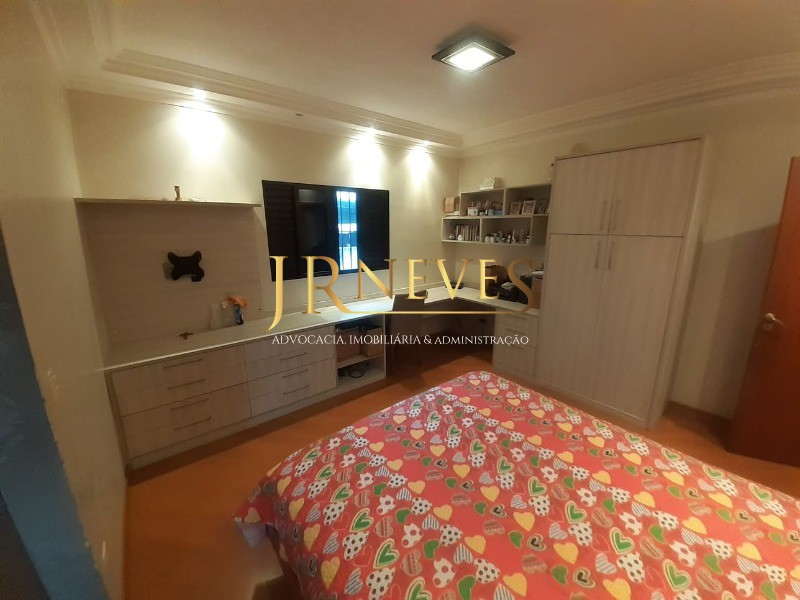 Casa, 4 quartos, 360 m² - Foto 30