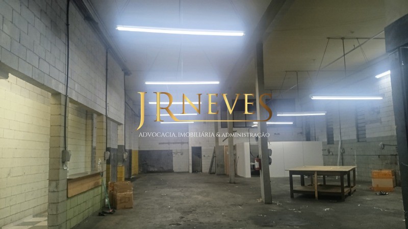 Prédio Inteiro, 820 m² - Foto 1