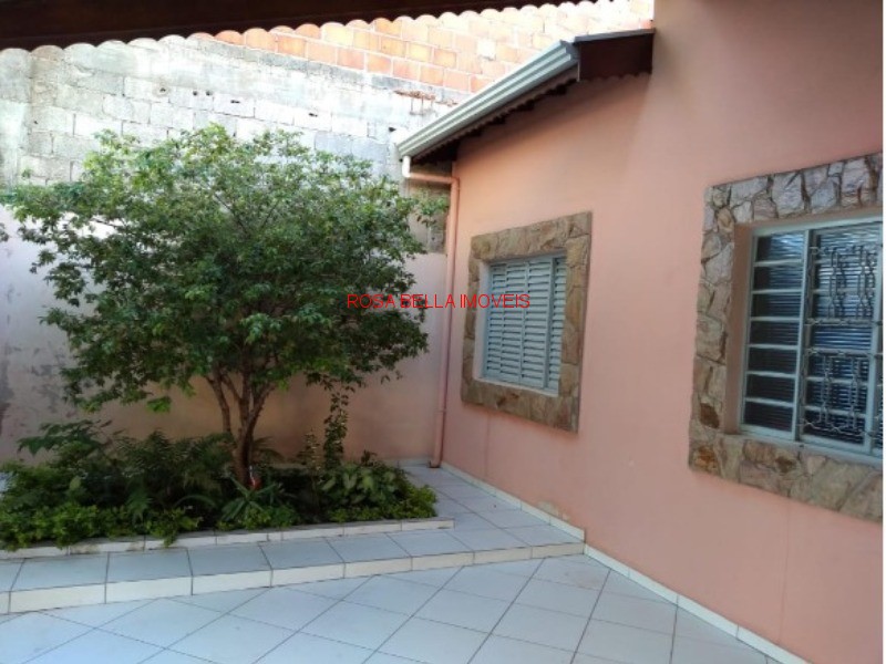 Casa a Venda em Jundiaí