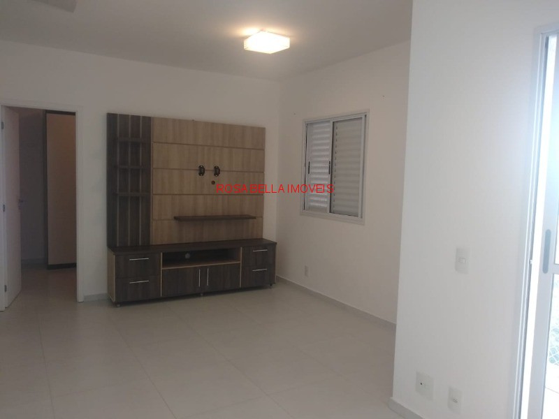 APARTAMENTO ALUGUEL COM SUITE
