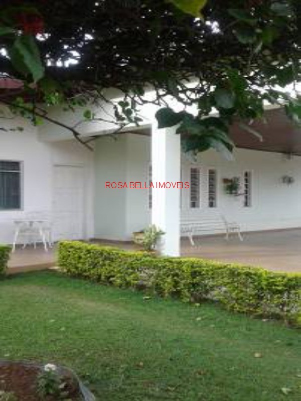 CASA TÉRREA À VENDA EM JUNDIAÍ - CONDOMÍNIO JARDIM TEREZA CRISTINA - MEDEIROS - SUÍTE E EDÍCULA