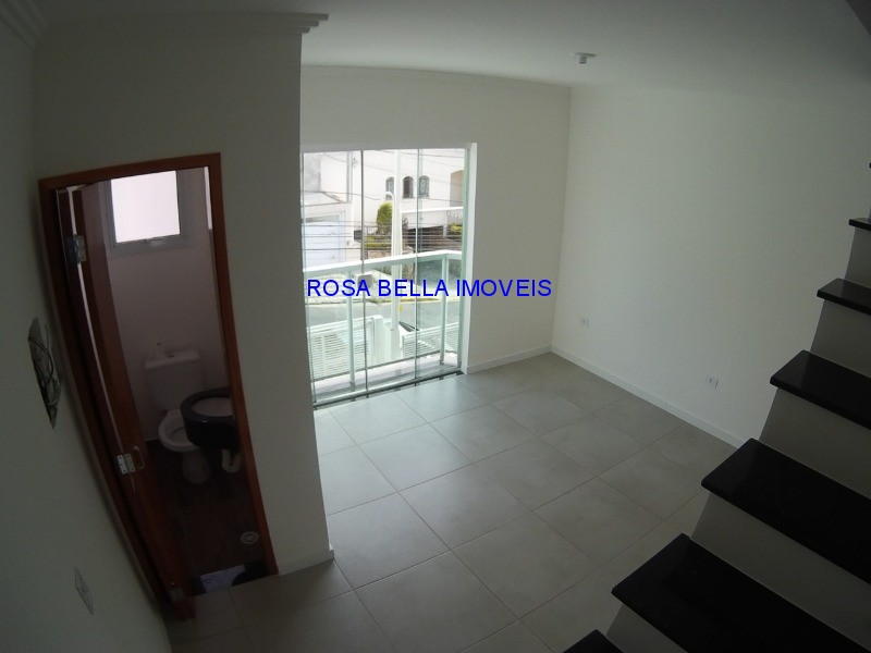 CASA A VENDA EM SANTO ANDRE, SOBRADO 3 ANDARES