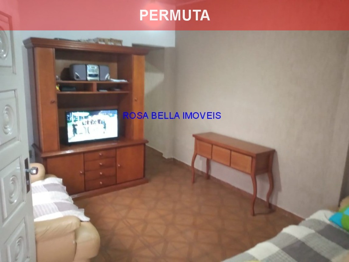 CASA A VENDA EM JUNDIAI