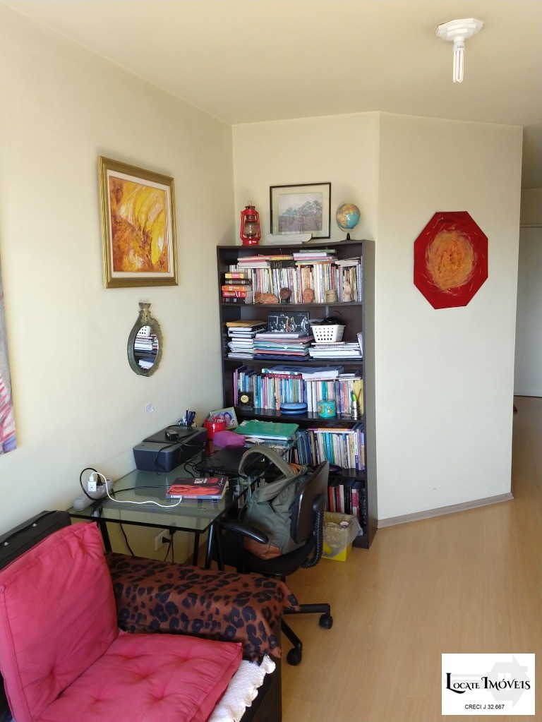 Apartamento para Comprar em ÁGUA RASA - SÃO PAULO - SP