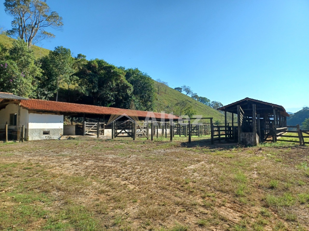 Sítio, 3 quartos, 48 hectares - Foto 38