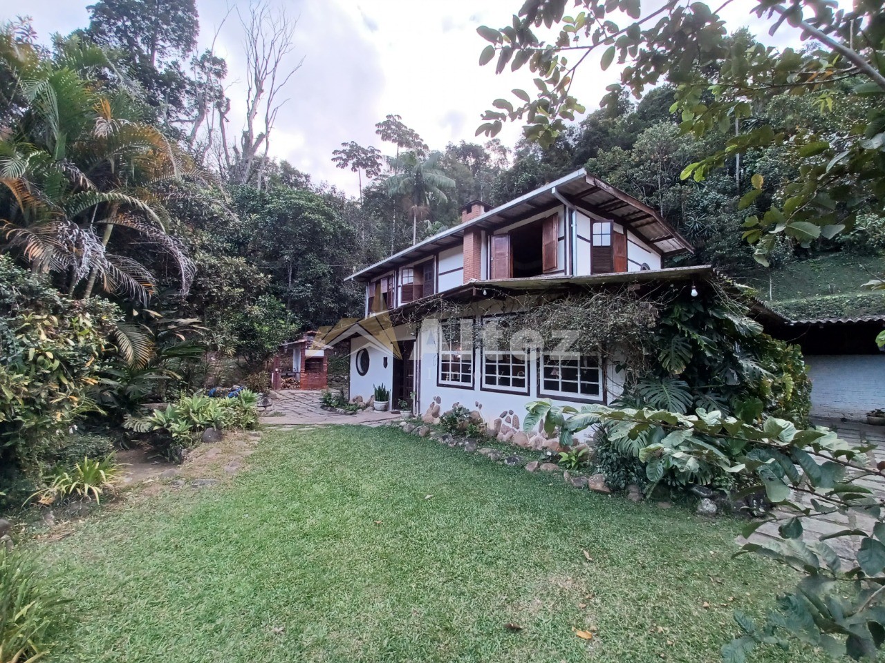 Casa, 14 quartos, 1700 m² - Foto 2