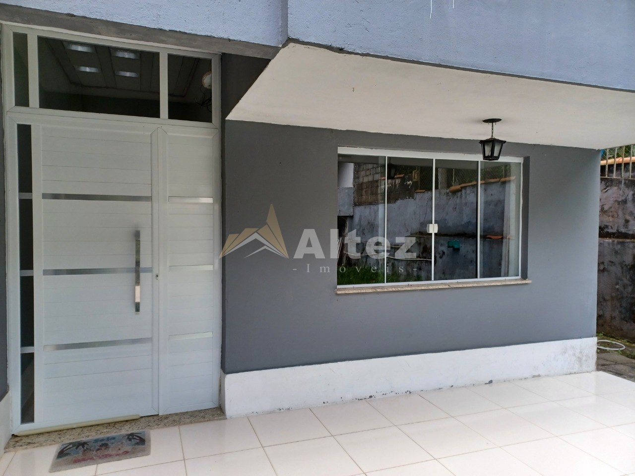 Casa, 3 quartos, 300 m² - Foto 1