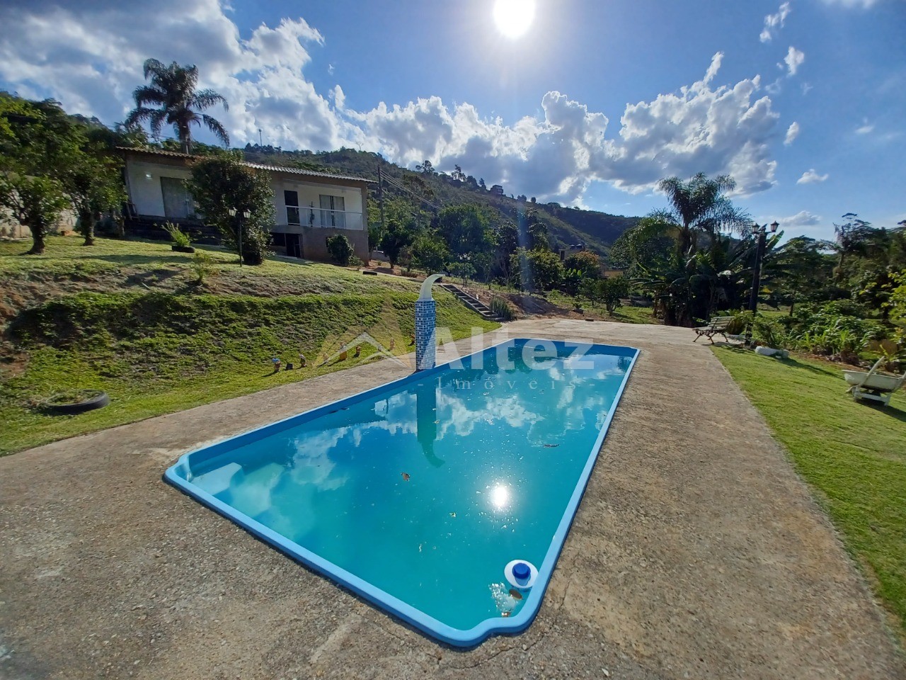 Casa, 2 quartos, 3000 m² - Foto 1