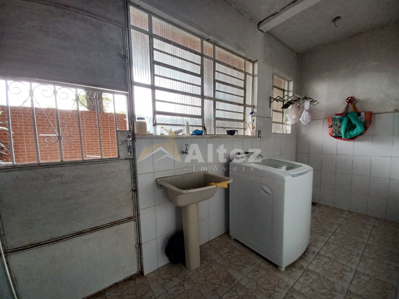 Casa, 3 quartos, 300 m² - Foto 11