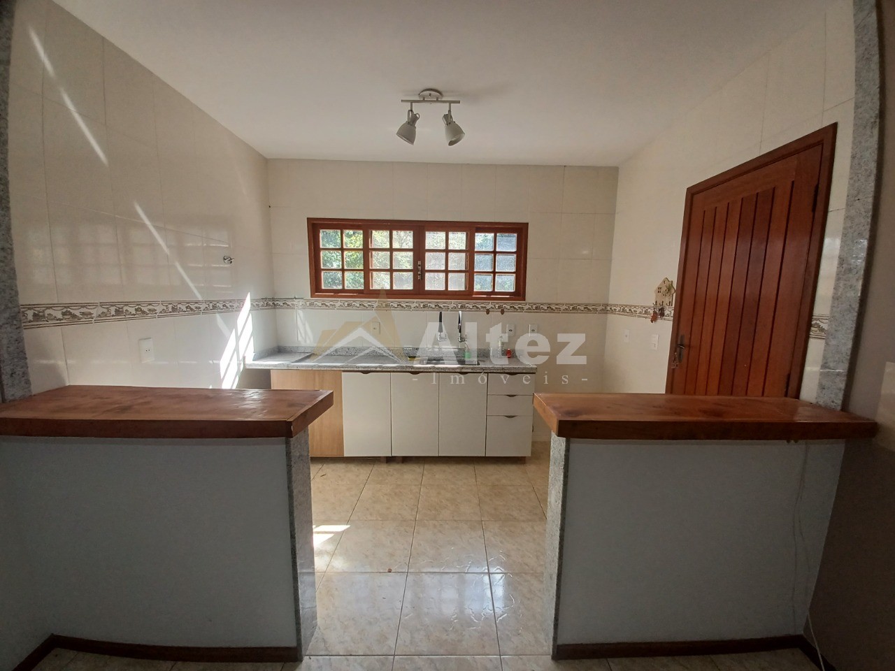 Casa, 4 quartos, 225 m² - Foto 13