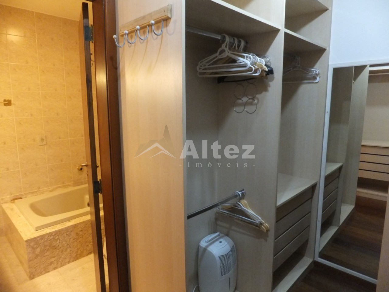 Casa, 5 quartos, 2280 m² - Foto 40